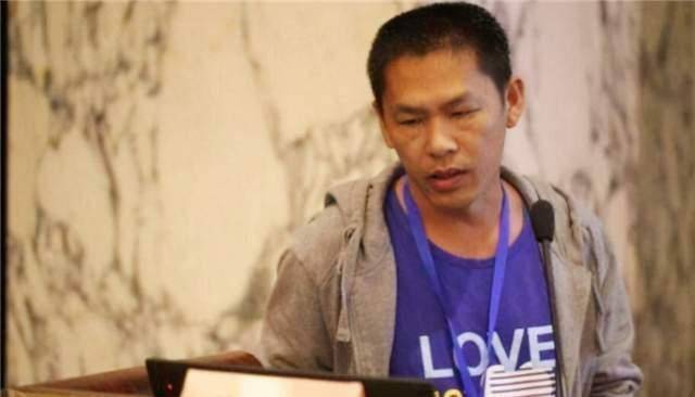 三轮车夫高中学历，指出北大古汉语家一处错误，被复旦录为博士