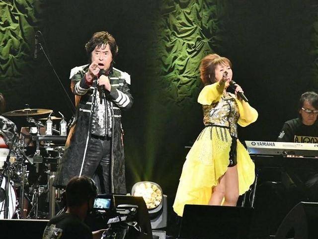 著名动漫歌手离世，享年74岁，上月坐轮椅上台演出