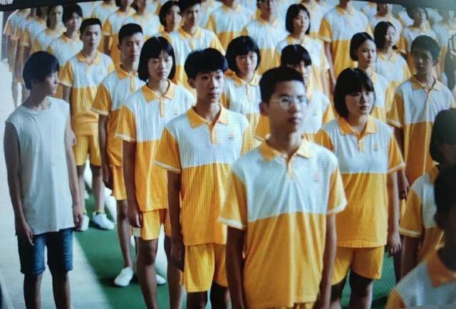 童话和现实之间的迷雾，《隐秘的角落》里到底死了几个人？