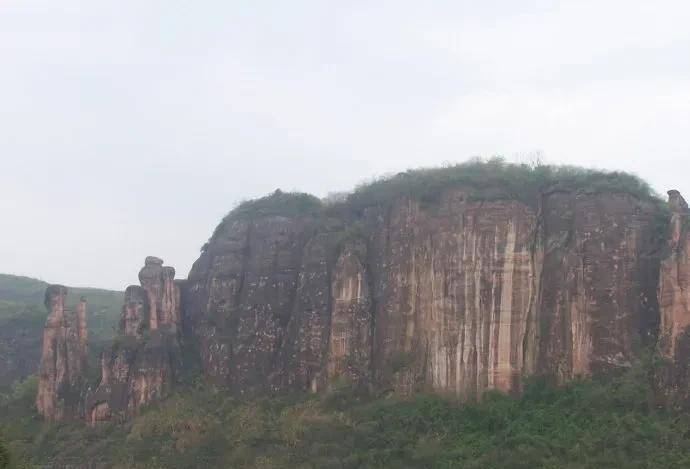 台湾岛有哪些附属岛屿？