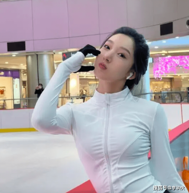 受害者变女海王？都美竹被传靠美色拿到女主角，本尊发文否认拍戏