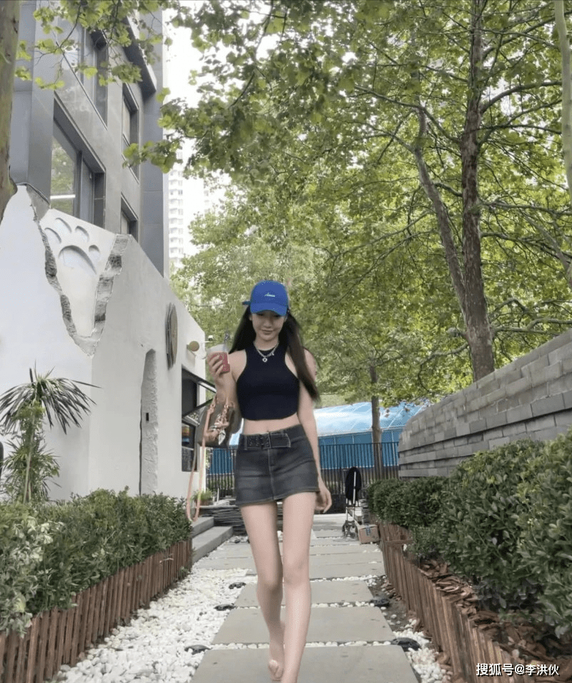 受害者变女海王？都美竹被传靠美色拿到女主角，本尊发文否认拍戏
