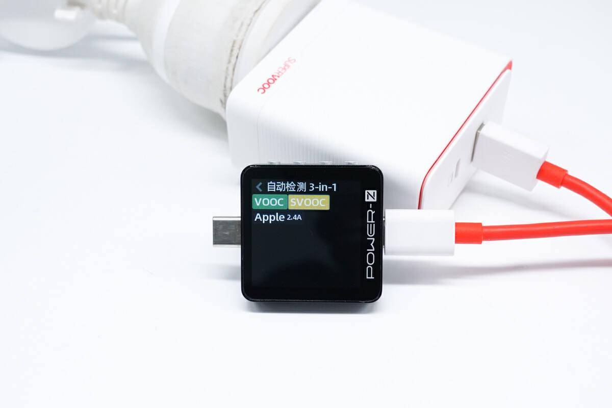 100W超级闪充，1C1A双设备充电，一加 100W 双口超级闪充充电器评测