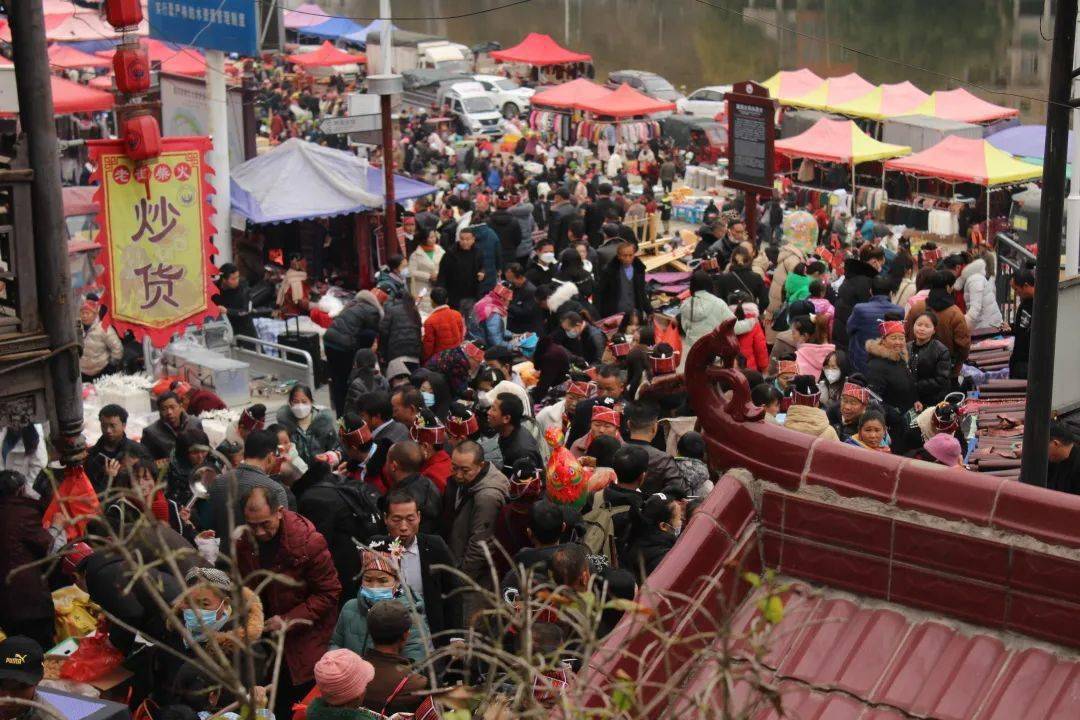 春风起，万物苏丨踏春赏景，就去施洞苗文化旅游景区吧！