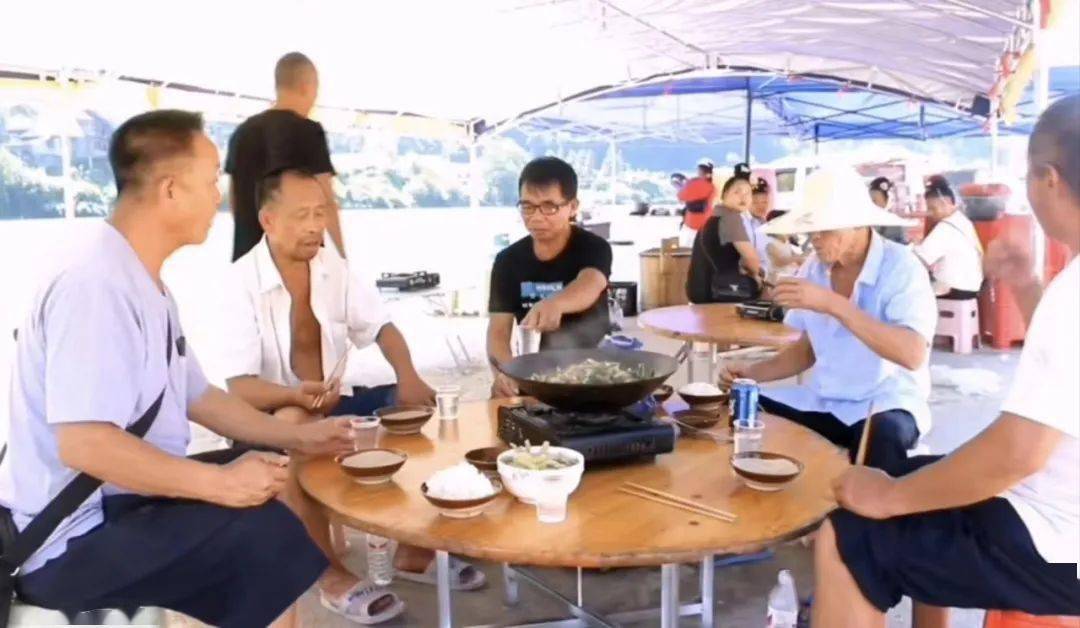 春风起，万物苏丨踏春赏景，就去施洞苗文化旅游景区吧！