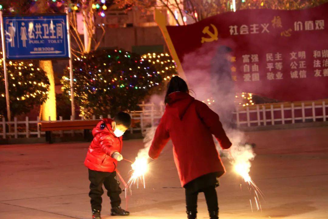 【网络中国节•春节】除夕话习俗 年味浓又浓