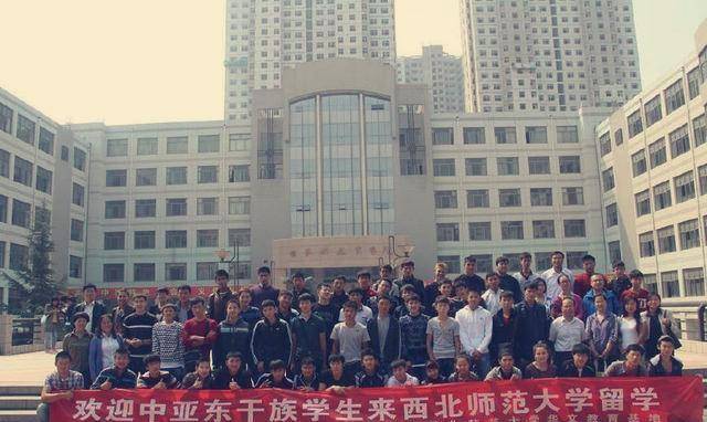 国外有个民族，说是中国人的后代，讲陕西话，认白彦虎为本族之父