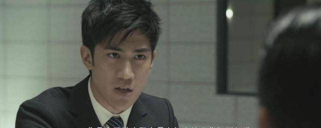 《寒战》里的警务处长刘杰辉，座驾车牌号凭什么是“1”？