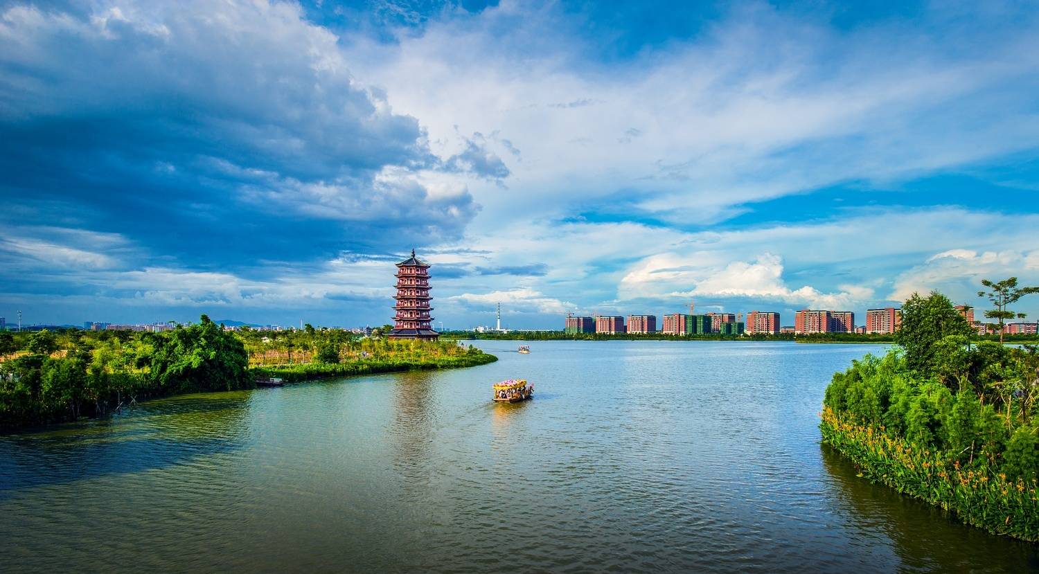 李家超带队到访东莞，为何去了这些地方？