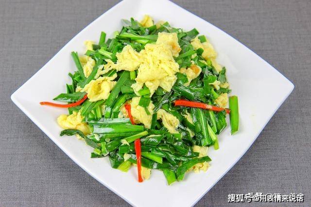 韭菜炒鸡蛋，打鸡蛋时多这2步骤，鸡蛋随便炒也不会老