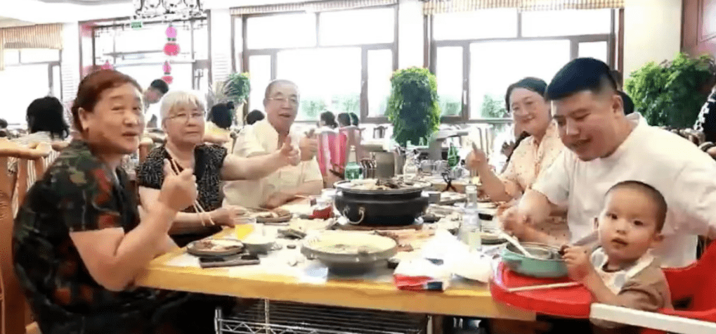 舌尖上的黑龙江｜齐齐哈尔烤肉：从民俗美食到非物质文化遗产