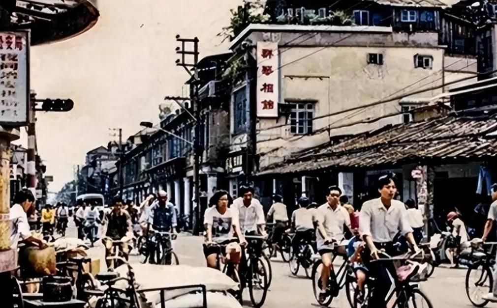 中国1962年至1972年出生的人，是百多年来最幸运群体真是如此吗