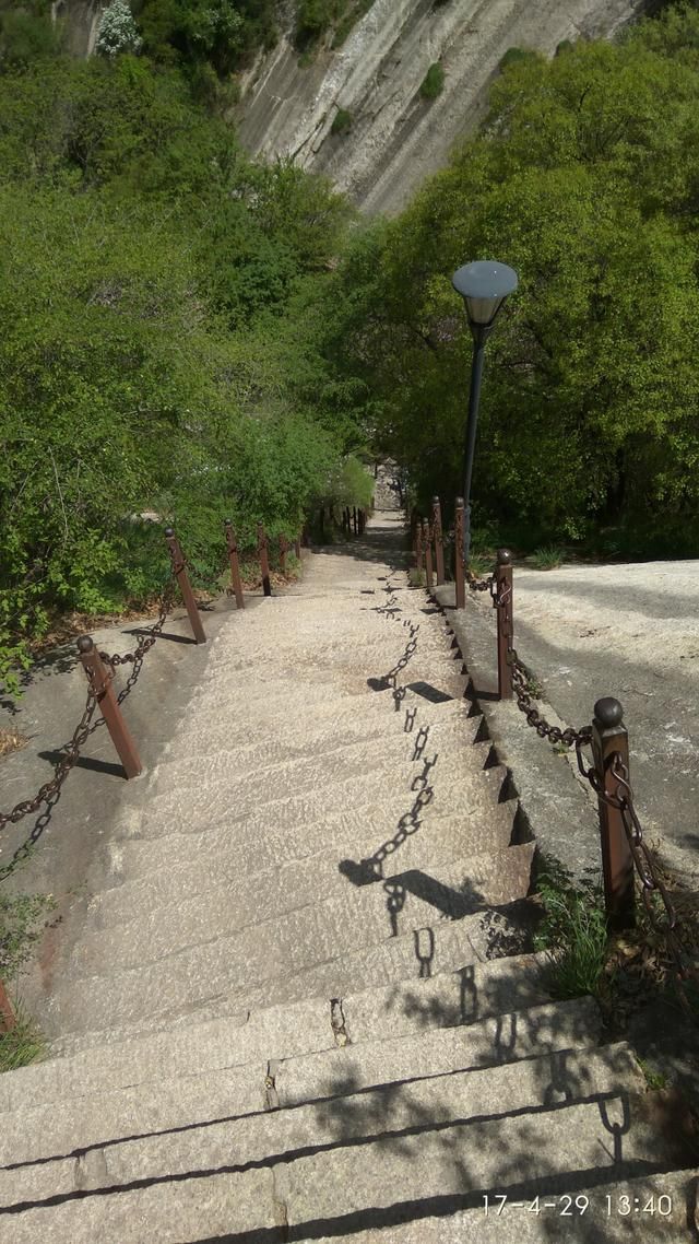 “智取华山路”——华山的第二条登山道