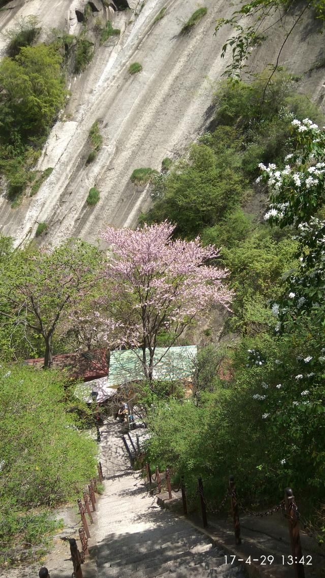 “智取华山路”——华山的第二条登山道